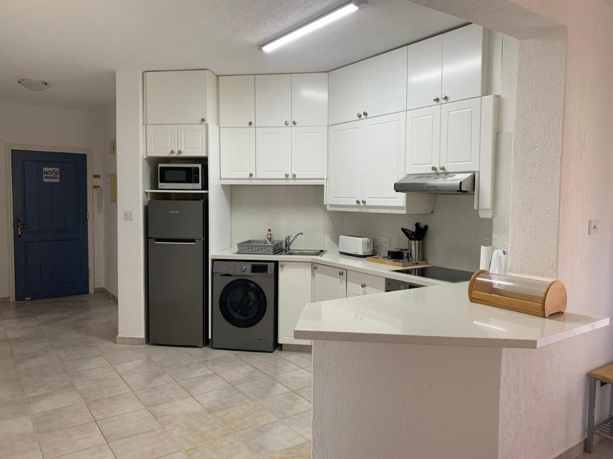 Kings Palace - Stylish, Modern 2 Bed With Sea Views Paphos Exterior photo