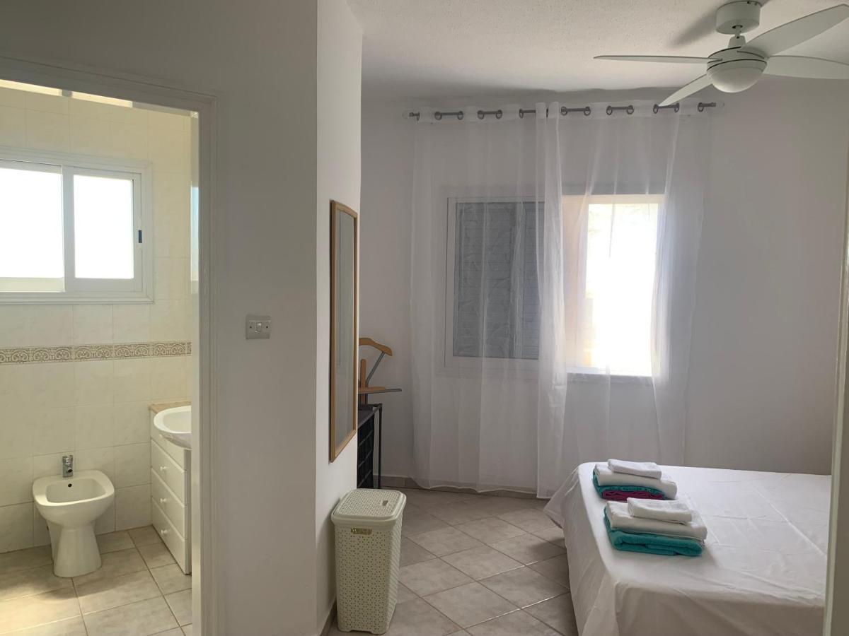 Kings Palace - Stylish, Modern 2 Bed With Sea Views Paphos Exterior photo